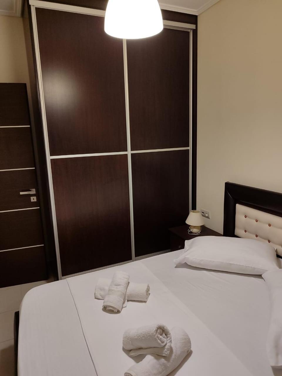Adam Apartments ساراندا المظهر الخارجي الصورة