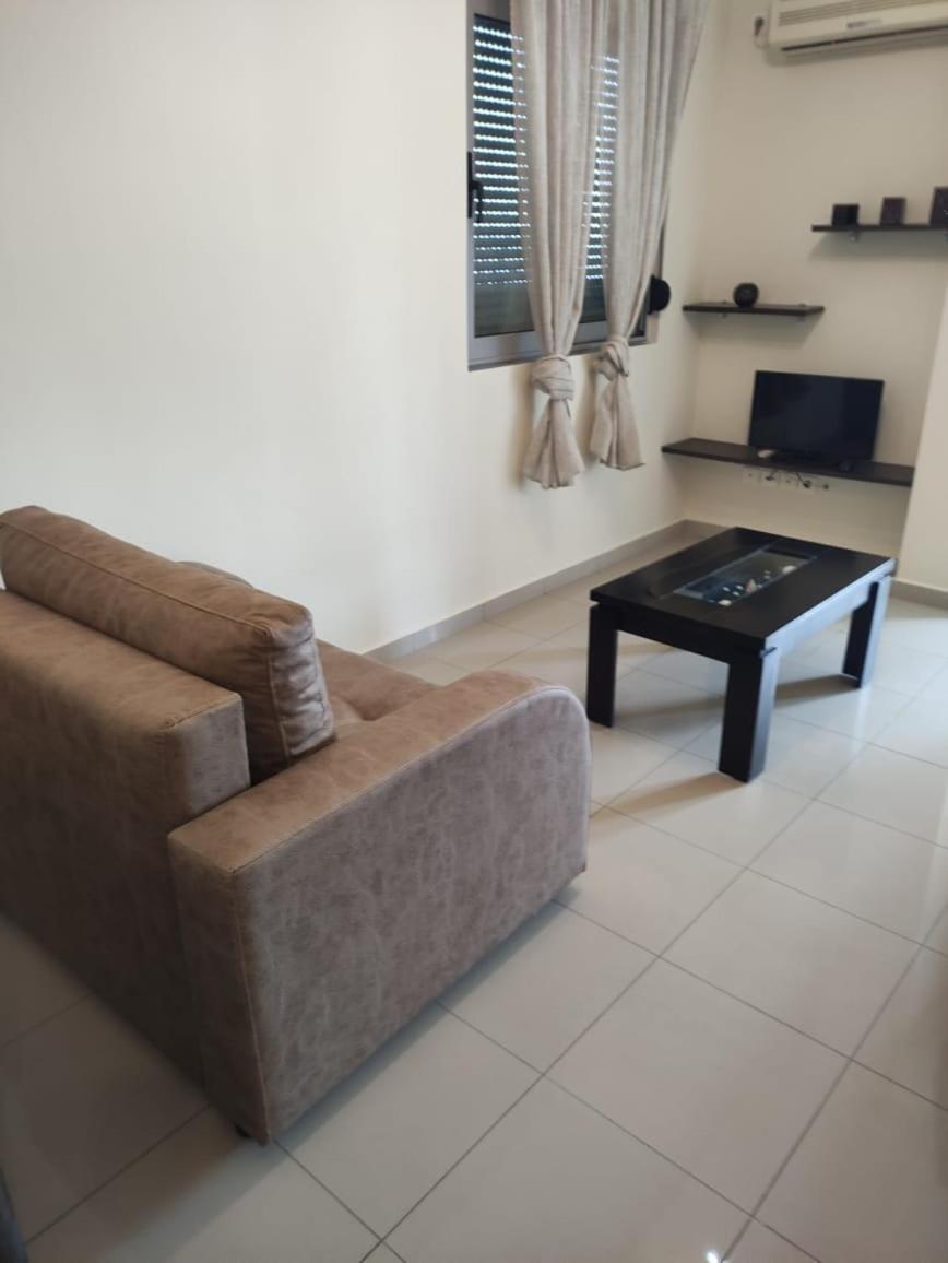 Adam Apartments ساراندا المظهر الخارجي الصورة